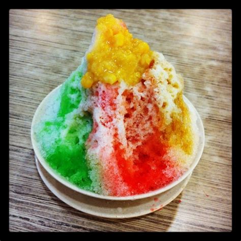 Famous Singaporean Desserts Part 1 - Cold Desserts