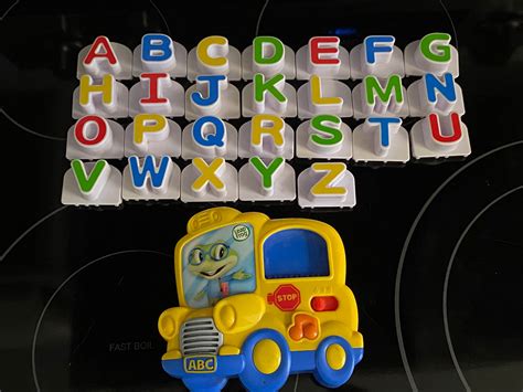 Leapfrog Fridge Phonics Magnetic Word Builder School Bus