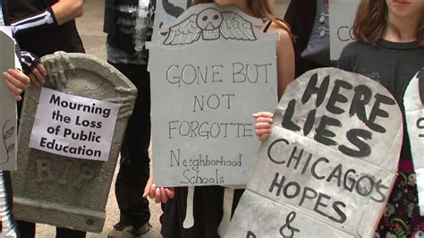 CPS parents protest education budget cuts in front of City Hall - ABC7 Chicago