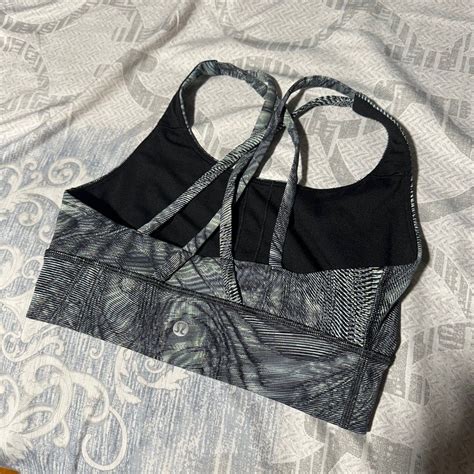 Lululemon Sports Bra, Women's Fashion, Activewear on Carousell