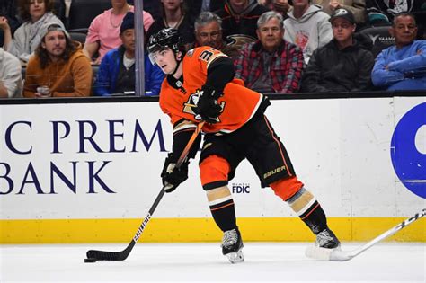 Ducks Re-Sign RFA Jamie Drysdale to Three-Year Contract - The Hockey News