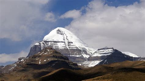 KAILASH PARVAT- THE KNOWN AND UNKNOWN FACTS – AwesomeScoop AwesomeScoop.com