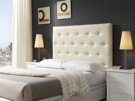 Cabecero blanco acolchado | Headboard designs, Upholstered headboard ...