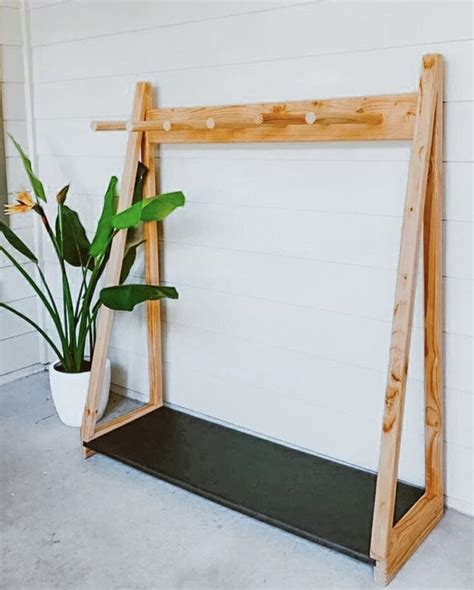 DIY Surfboard Rack - Free Downloadable Plans — Al + Imo Handmade DIY ...