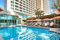 Warner Center Marriott Woodland Hills: Indoor Pool & Spa Day Pass ...