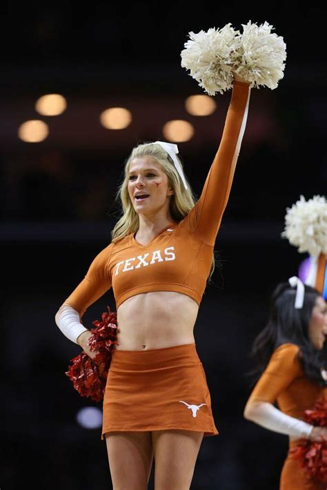 Texas Longhorns cheerleader : r/cheerleaders