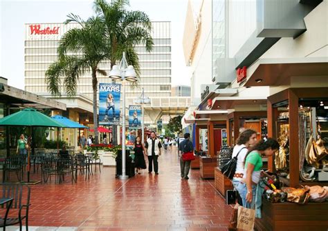 Century City Mall Parking Will No Longer Be Free For The First Three Hours | HuffPost