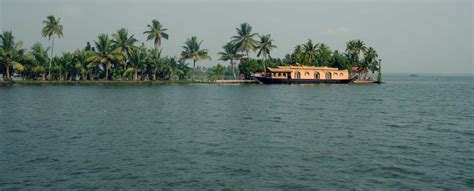 Kerala Family Tour Packages From Hyderabad | Munnar Family Packages From Hyderabad