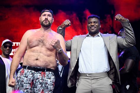 Photos: Tyson Fury vs. Francis Ngannou press…