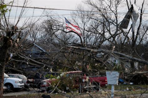 Tornadoes, severe storms in central Tennessee leave 6 dead, nearly 2 ...