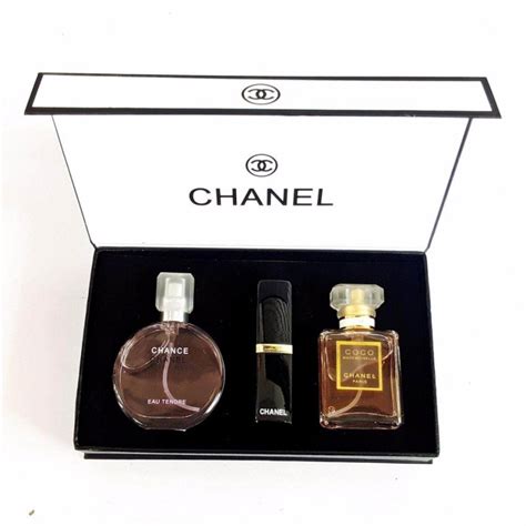 Chanel Gift Set 3 In 1 with Chance Chanel 15ml Perfume,Coco Madmosile 15ml Perfume And Lipstick