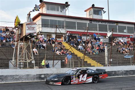 Hickory Motor Speedway announces 2019 race schedule