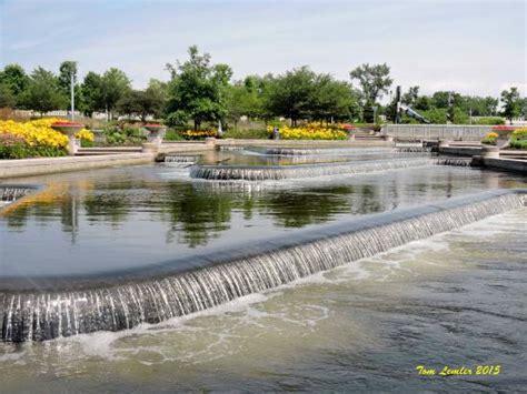 The Riverwalk (Mishawaka) - All You Need to Know BEFORE You Go - Updated 2021 (Mishawaka, IN ...