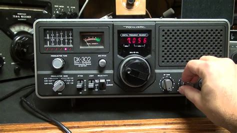 Realistic DX-302 Shortwave receiver Ham Radio Receiver Demo - YouTube