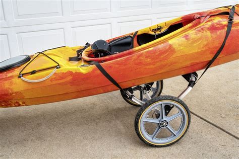 Cómo construir un carro de kayak para tu negocio