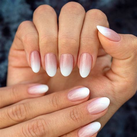 34 Pink And White Nails Trends For Spring And Summer 2021