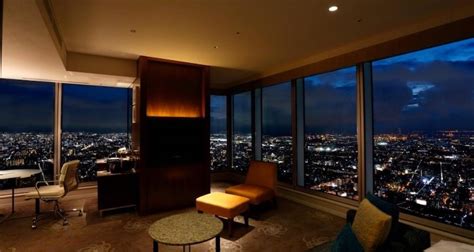 Osaka Marriott Miyako hotel club lounge - Unique Japan Tours