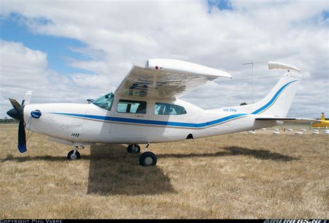 Cessna 210N Centurion - Untitled | Aviation Photo #1447615 | Airliners.net