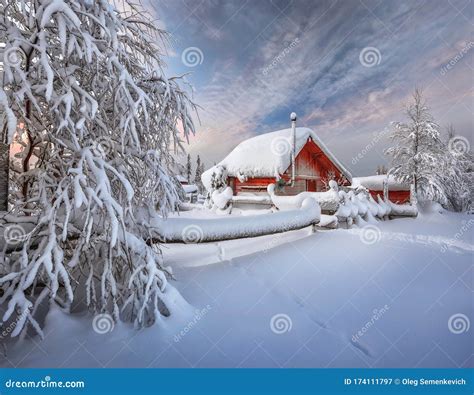 Russian Village Snowy Winter Stock Image - Image of tree, skynrussian: 174111797