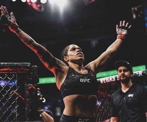 Amanda Nunes Net Worth, Bio & Wiki, Age, Height - Celebnetworth.net