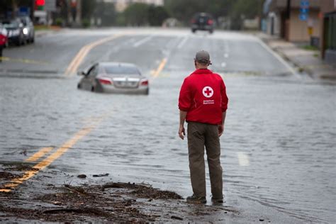 Hurricane Relief Donations & Ways to Help | American Red Cross