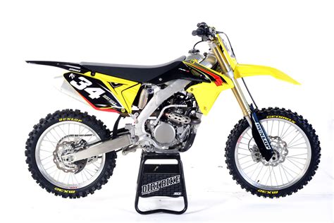 Dirt Bike Suzuki 250 : 2018 Suzuki RM250 2 Stroke? - mxdose.com / I ...