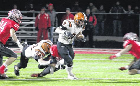 Football: Versailles beats Columbus Grove, advances to state final ...