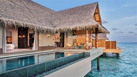 Sunset Luxury Water Villa - Luxury Resort Maldives - Joali Maldives