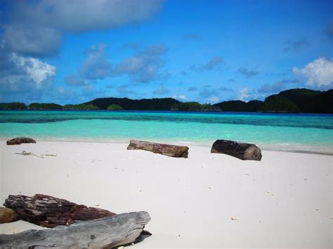 10 Most Beautiful Beaches in Asia – Trips To Discover