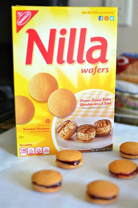 Nilla Jamwiches Recipe + How to Host a Casual Holiday Party