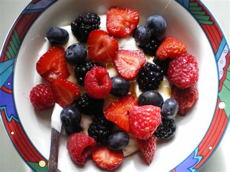 Fruit, yogurt and honey | Flickr - Photo Sharing!