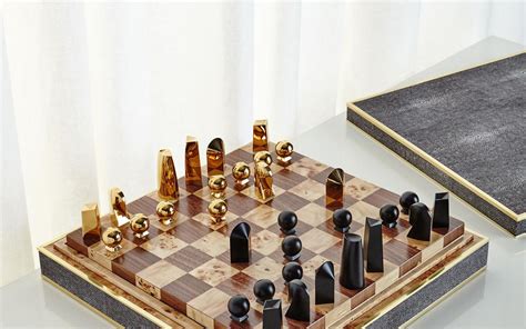 The Most Expensive Chess Set In the World - Chess.com