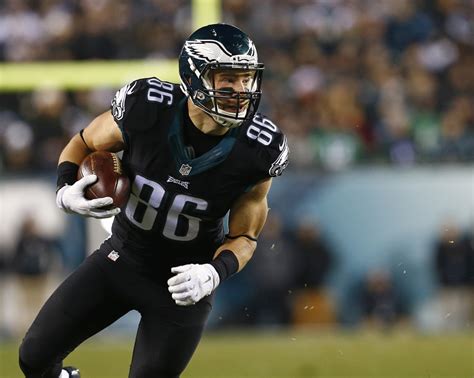 Eagles sign TE Zach Ertz to five-year contract extension - Sports ...