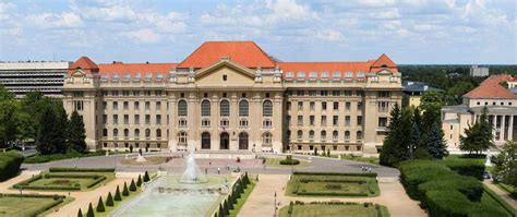 The best Hungarian universities, part 5 – University of Debrecen ...