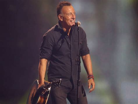 Bruce Springsteen hints at the release of “lost albums” from his archives