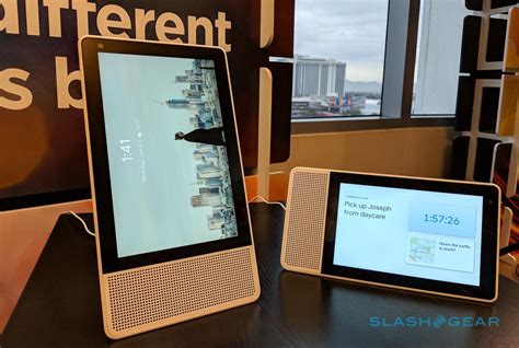 Lenovo Smart Display Gives Google Assistant A Touchscreen And Camera ...