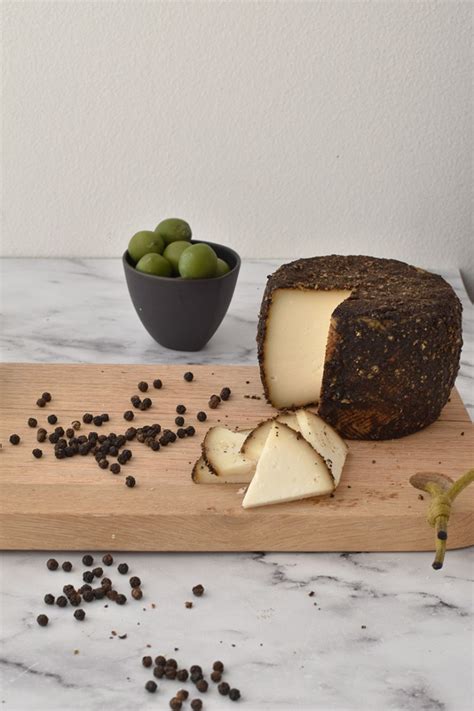 Spanish goat cheese with pepper - Cheese Talks