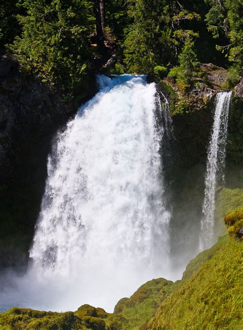 Sahalie Falls, Oregon, United States - World Waterfall Database