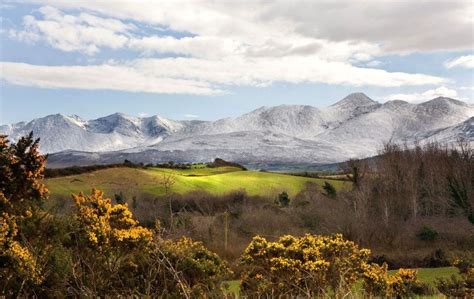 Macgillycuddy's Reeks in County Kerry County Kerry, Ireland, Adventure ...