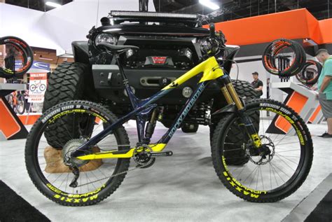 Maxxis Pumps Up Plus-Sized Tire Offerings - Singletracks Mountain Bike News