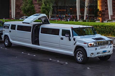 Limousine Cars – What Are The Most Common Types - AlphaZug