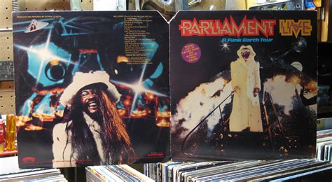 .Curtis Collects Vinyl Records: Parliament Live - P Funk World Tour...