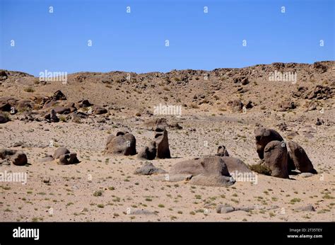 Landscape of Bayankhongor province in Mongolia Stock Photo - Alamy