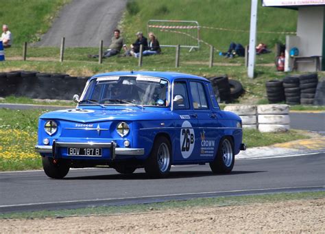 Gallic Blue Rocket – Renault 8 Gordini - Dyler