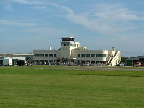 Brighton City Airport forced to shut down following discovery of WW2 device - Airport Technology