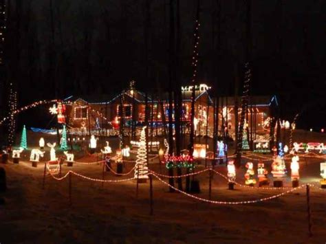 Michigan Holiday Light Displays - The Awesome Mitten