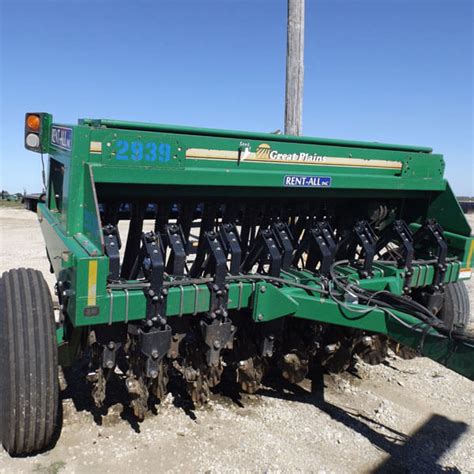 Seeder 10′ / No Till Drill – Rent-All Inc.