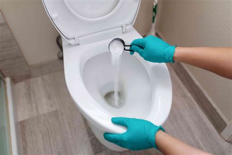 How to Remove Hard Water Stains in a Toilet