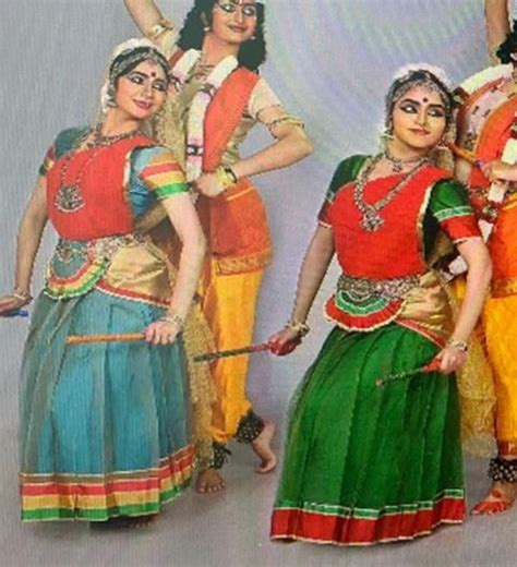 Fusion Barathanatiyam Barathanatiyam Dance Costume Dothi Style