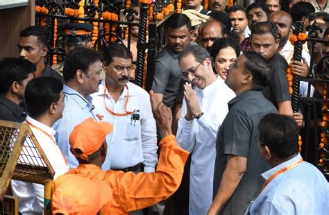 IN PHOTOS: Uddhav, other Shiv Sena leaders pay tributes to Bal Thackeray on his death anniversary